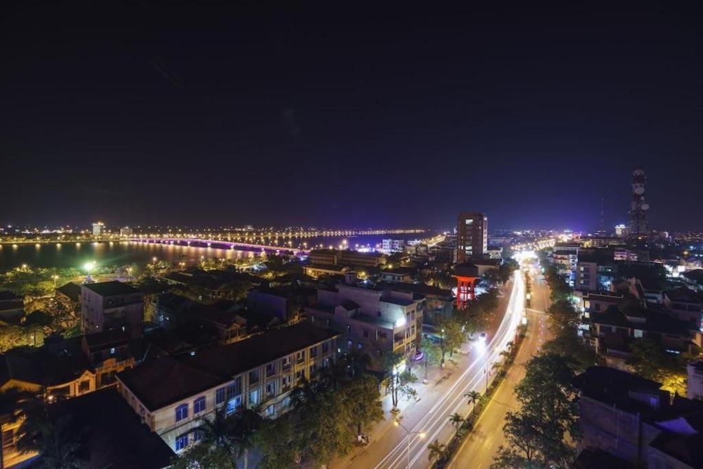 Tuong Minh Hotel Dong Hoi Exterior foto